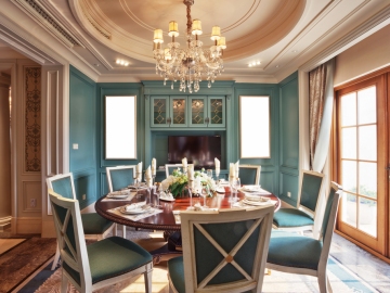 Dining Suites Fit For A King!