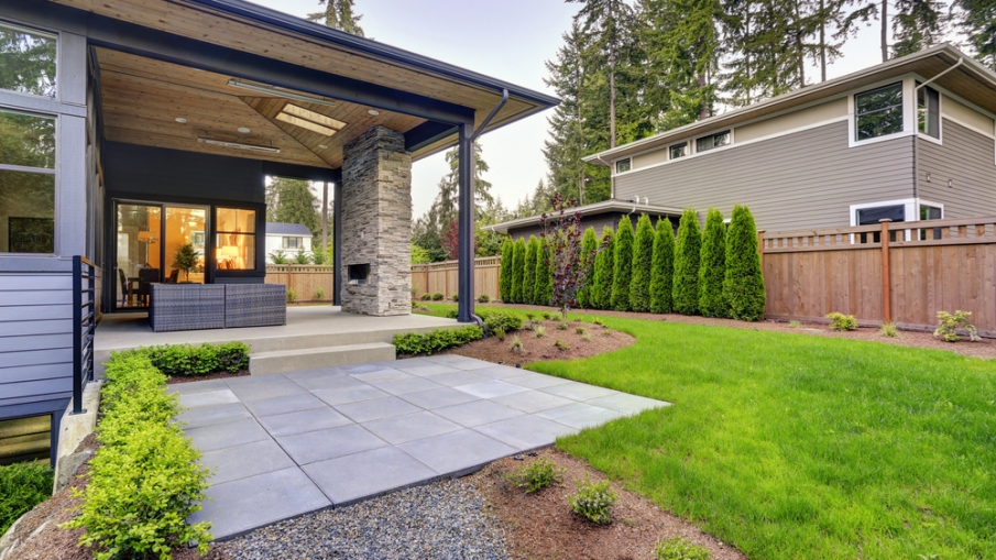 Three Budget Based Options For Backyard Makeovers