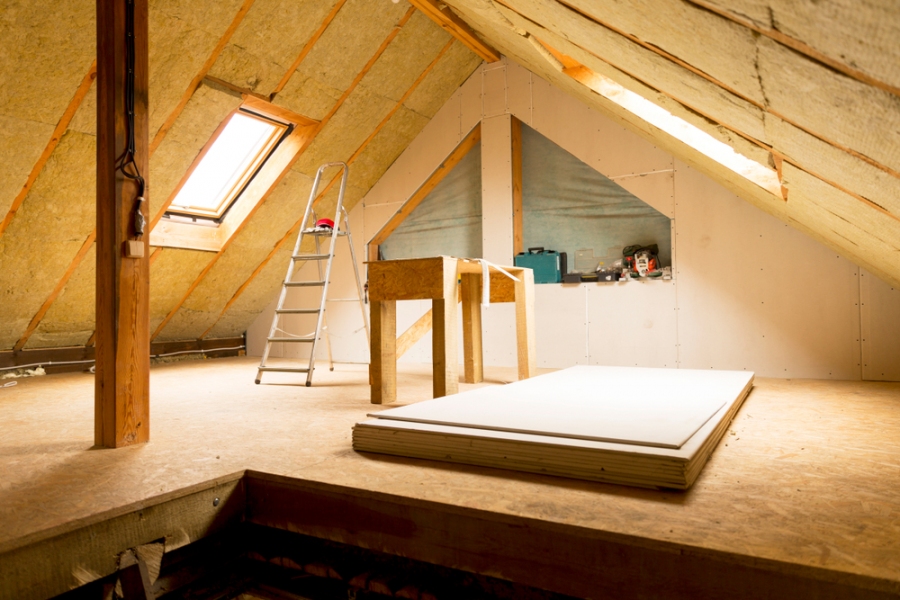 5 Reasons to Insulate Your Attic